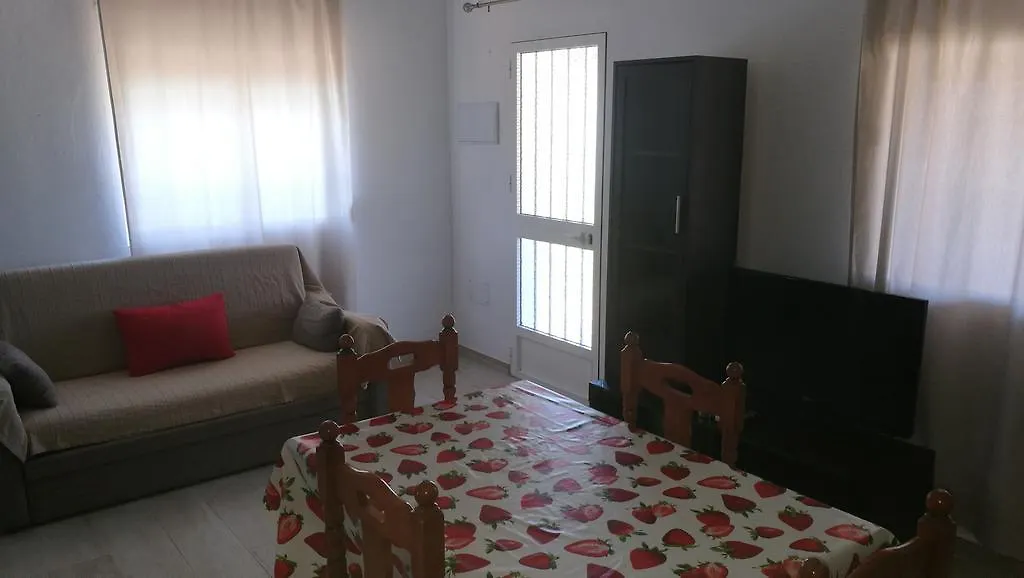 Apartamentos Miramar Bolonia 0*,
