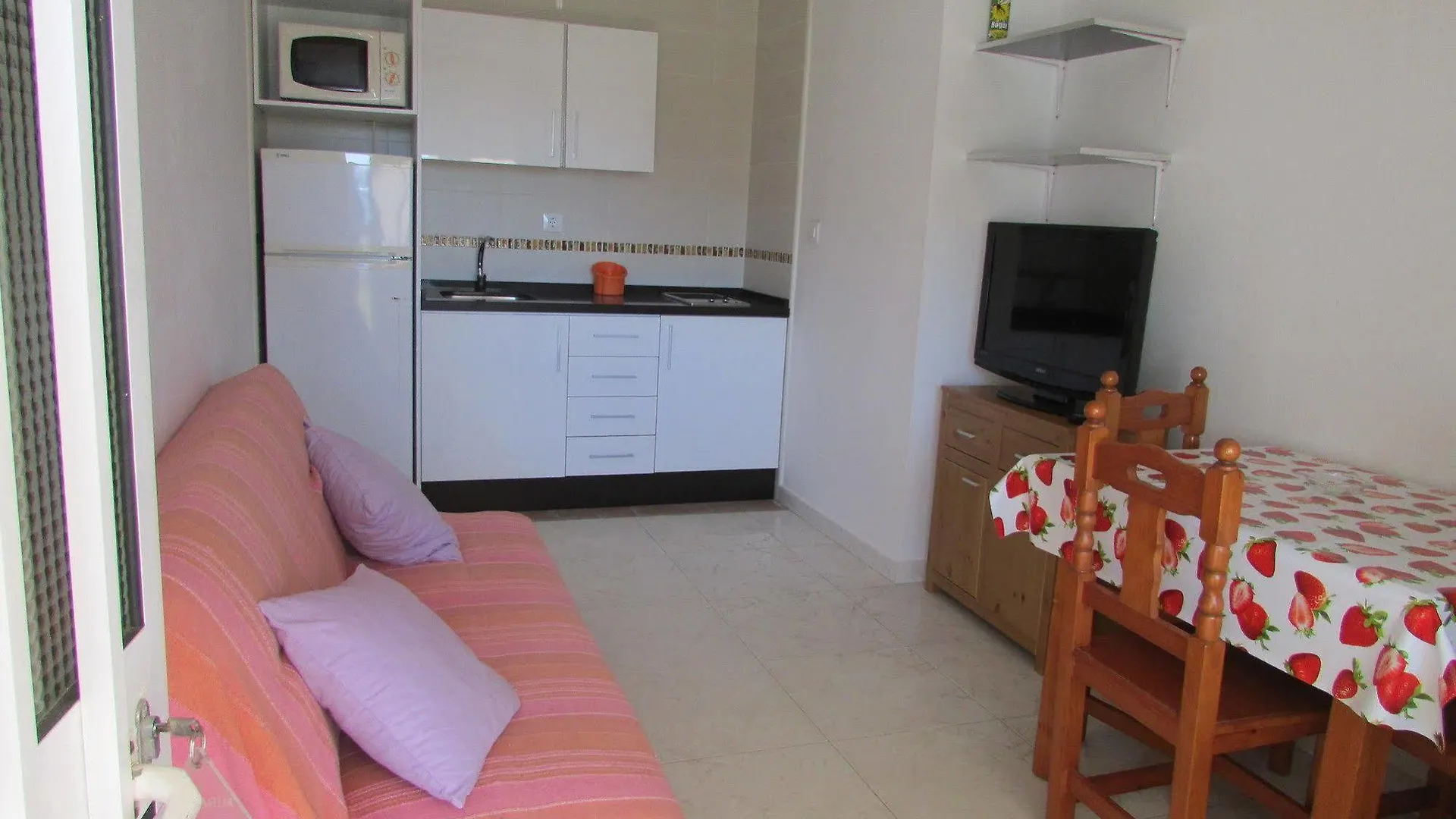 Apartamentos Miramar Bolonia