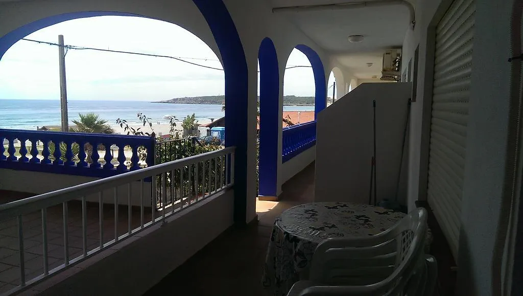 Apartment Apartamentos Miramar Bolonia