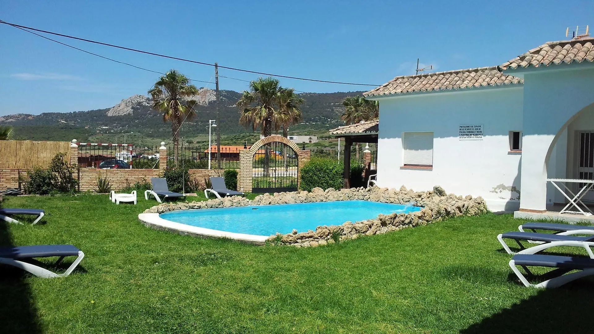 Apartamentos Miramar Bolonia